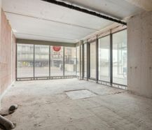Espace commercial récemment construit dans un emplacement privilégié à Oostduinkerke