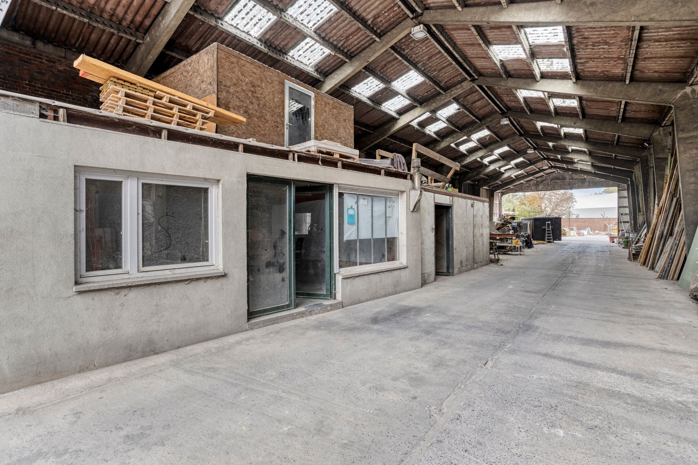 Magazijn verhuurd in Kaaistraat 63-64, Roeselare - Dewaele